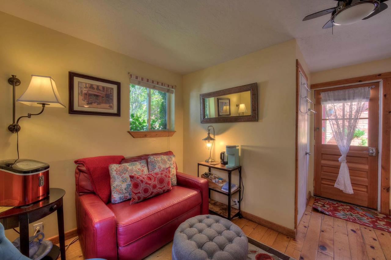 Cali Cochitta Vacation Rentals 摩押 外观 照片