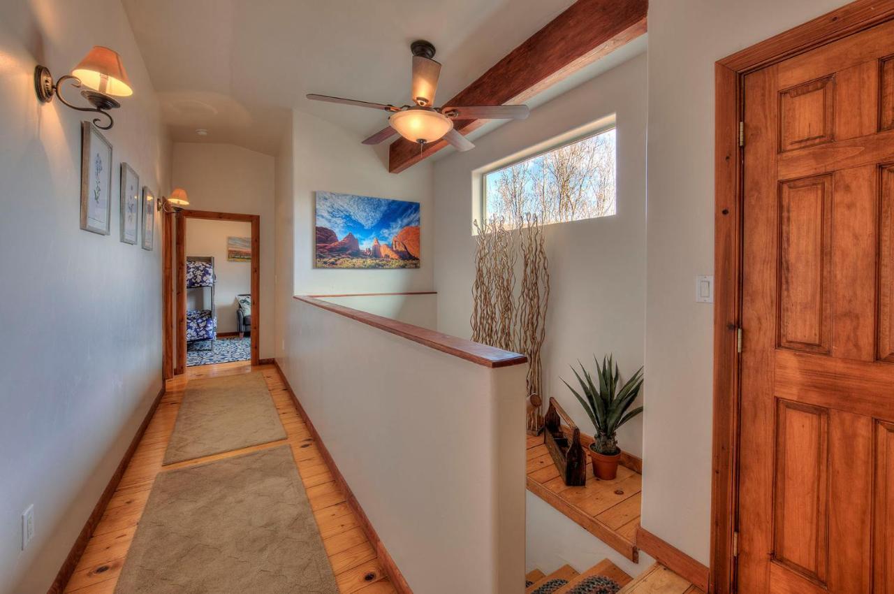 Cali Cochitta Vacation Rentals 摩押 外观 照片